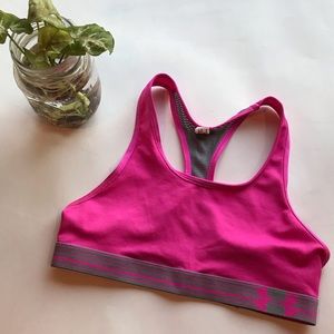 🌻Under Armor pink & grey sports bra
